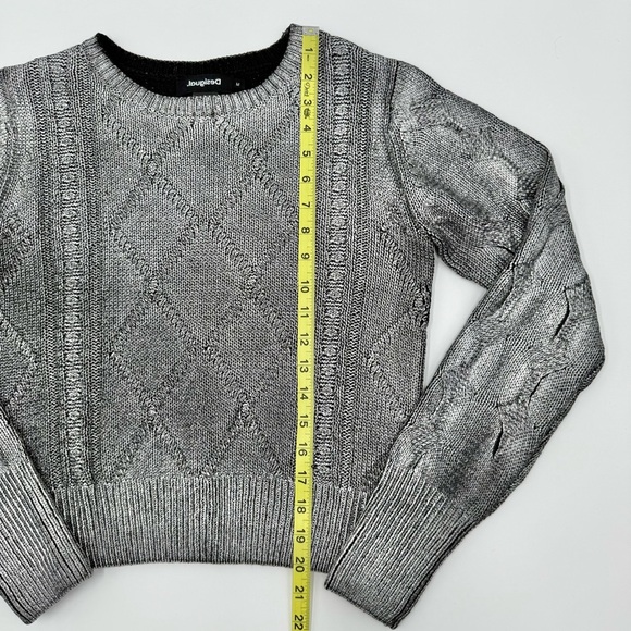 Desigual Women’s Chic Silver Tone Contrast Cable Knit Detail Sweater Medium - Picture 9 of 10